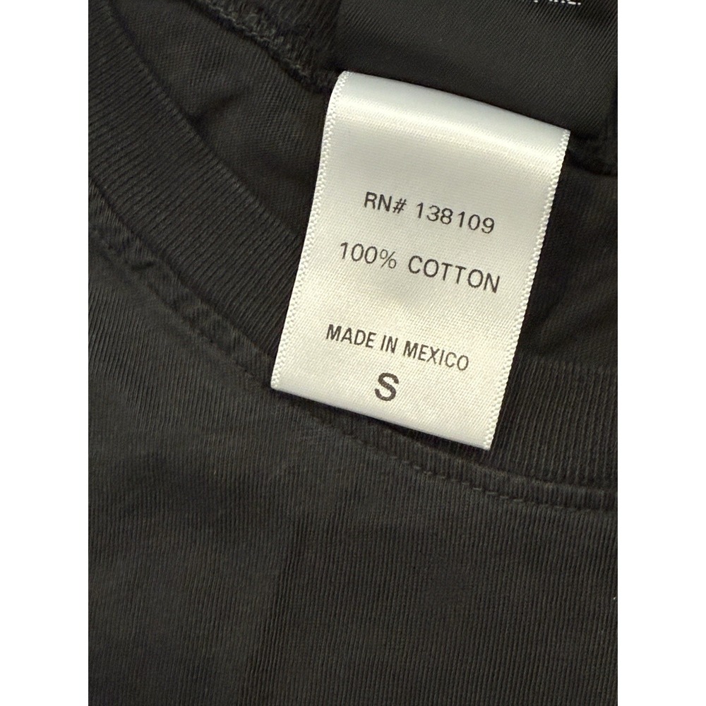 Harley-Davidson Deluxe‎ Of  Sundance, WY Black T-shirt Raw Edge Men's Small - Picture 8 of 8